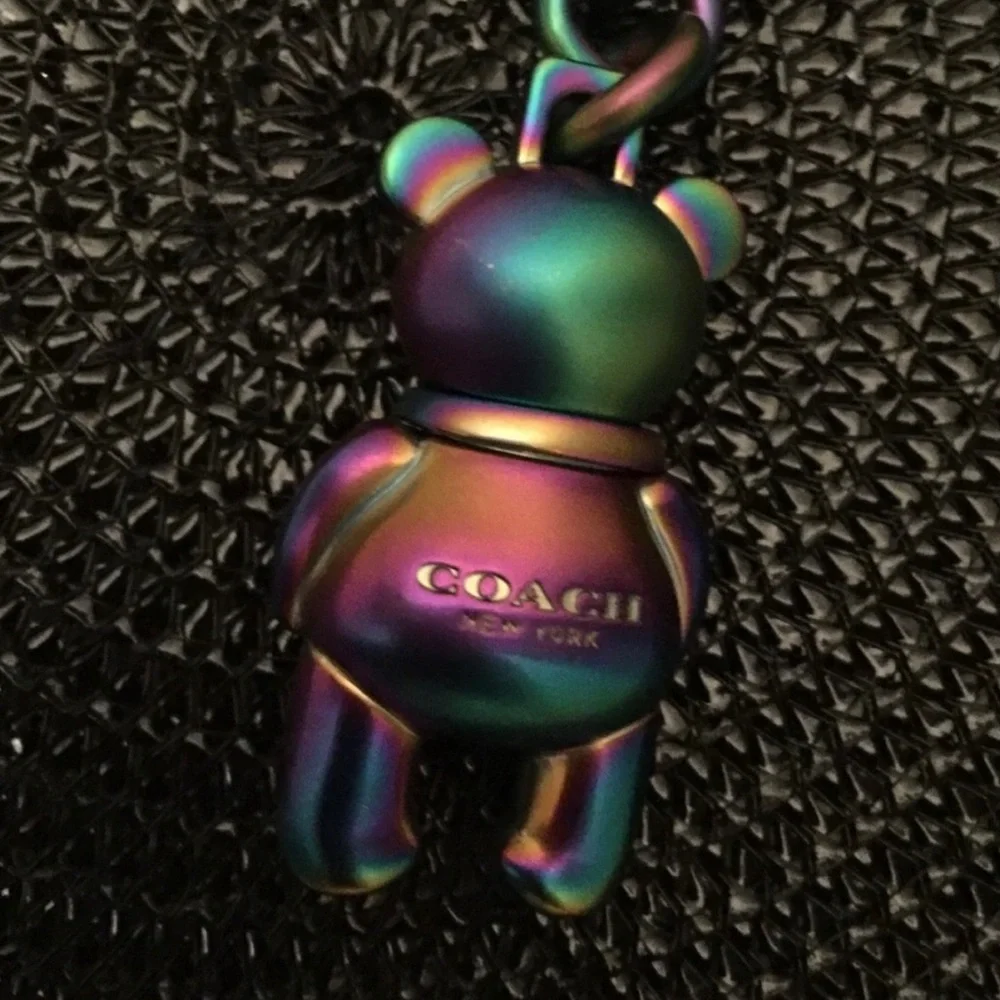 COACH HOLOGRAM TEDDY BEAR KEY FOB NWT